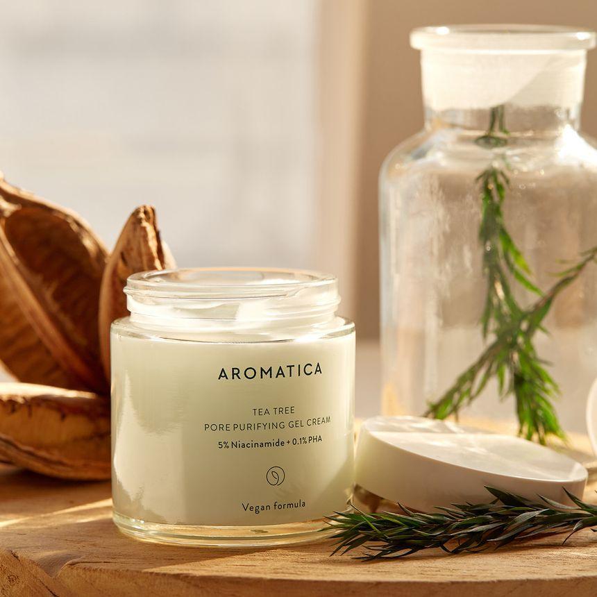 AROMATICA Tea tree Pore Purifying Gel Cream